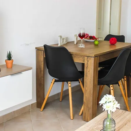 Apartament 767